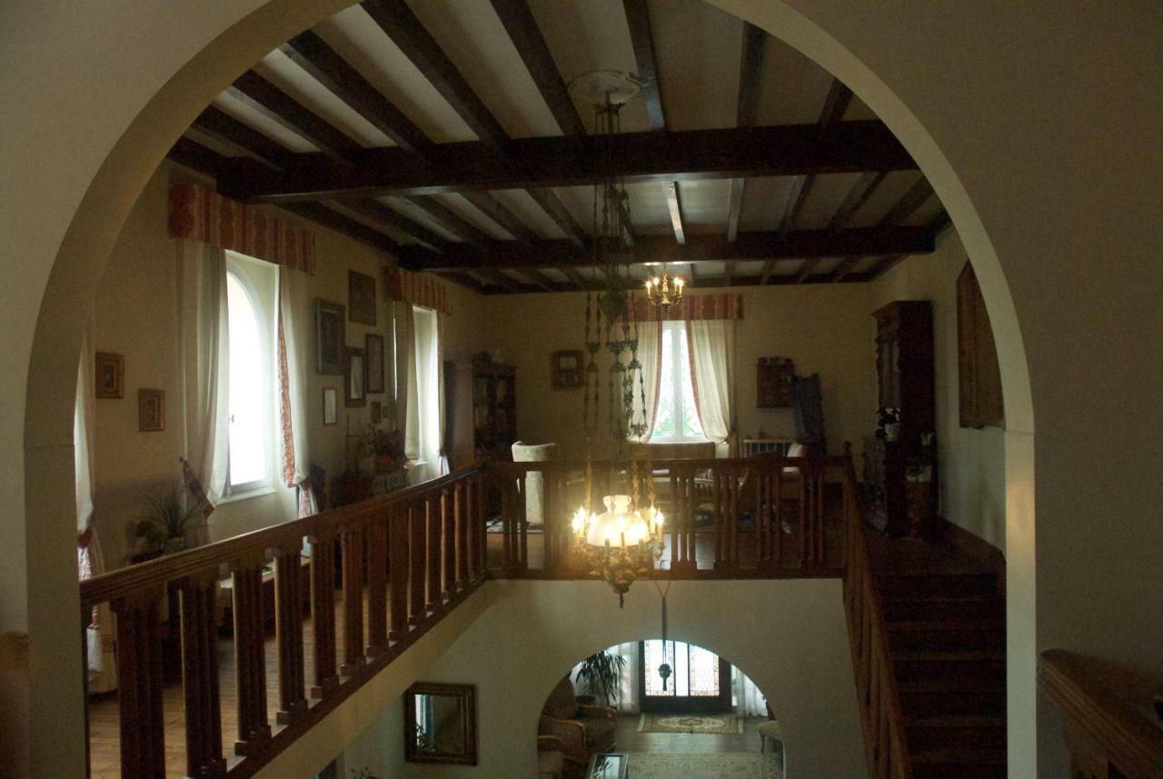 Le Clos Des Cedres B&B ラ・ロシュフコー エクステリア 写真