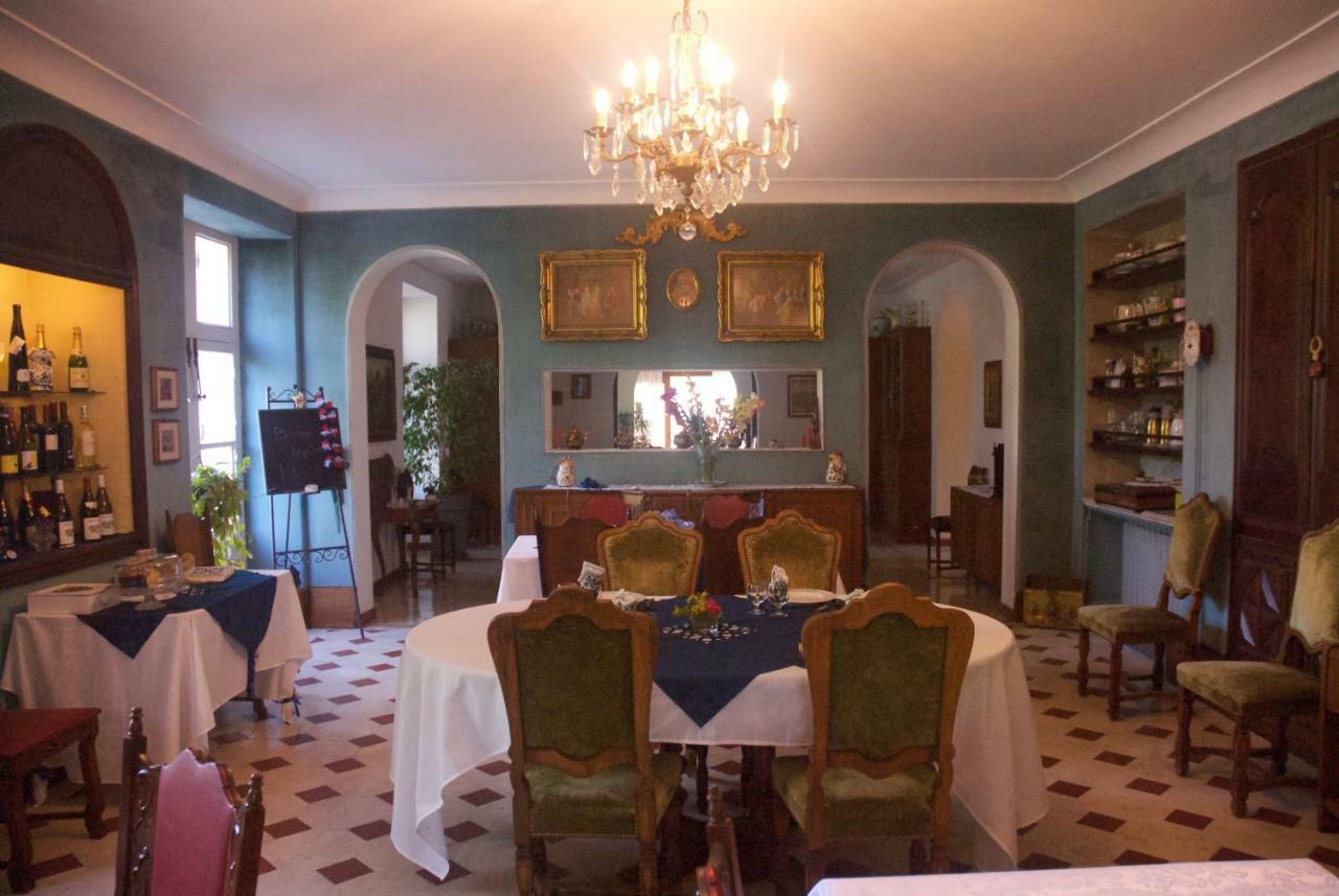 Le Clos Des Cedres B&B ラ・ロシュフコー エクステリア 写真