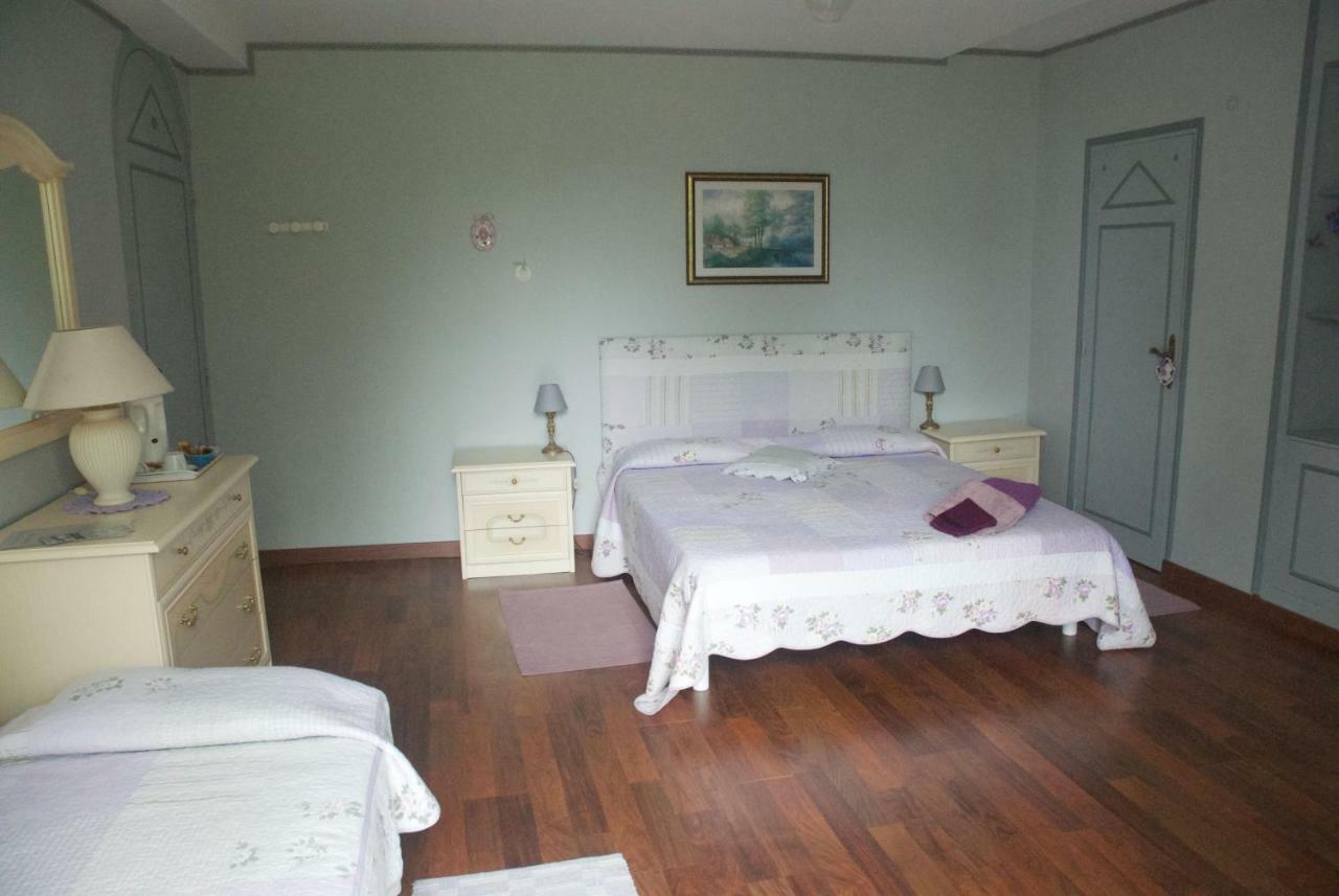 Le Clos Des Cedres B&B ラ・ロシュフコー エクステリア 写真