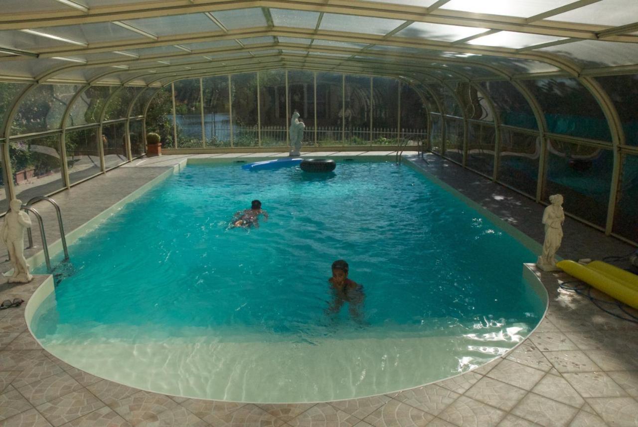 Le Clos Des Cedres B&B ラ・ロシュフコー エクステリア 写真